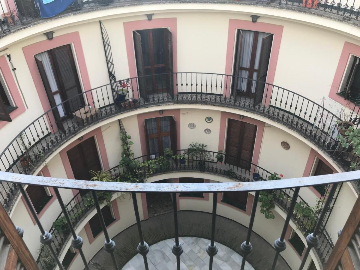 Apartamento San Miguel Apartment Seville Luaran gambar
