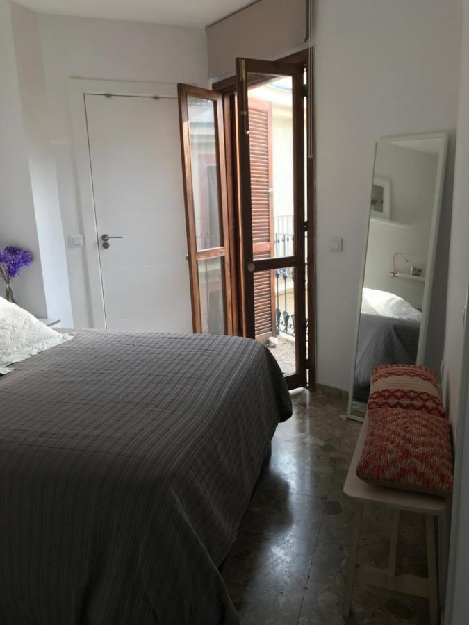 Apartamento San Miguel Apartment Seville Luaran gambar